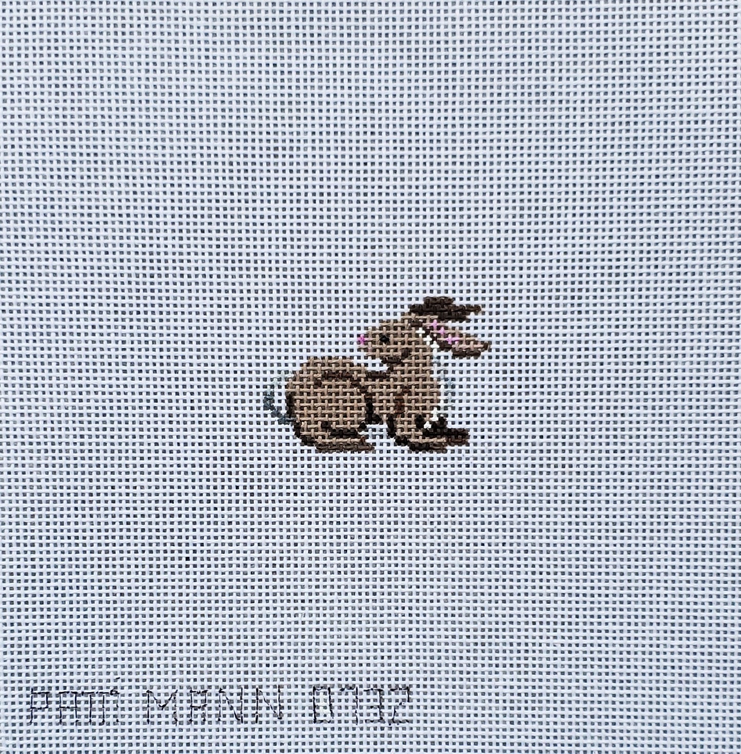 Patti Mann Needlepoint Bunny Looking Back Mini 0732