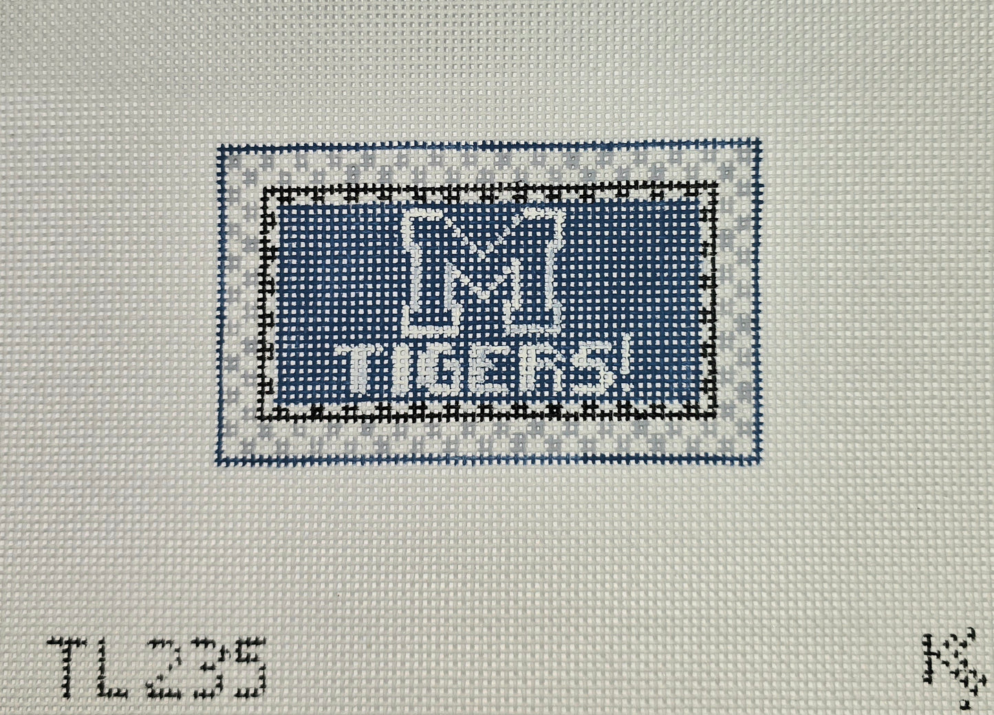 Kathy Schenkel Designs University of Memphis Tigers! TL235