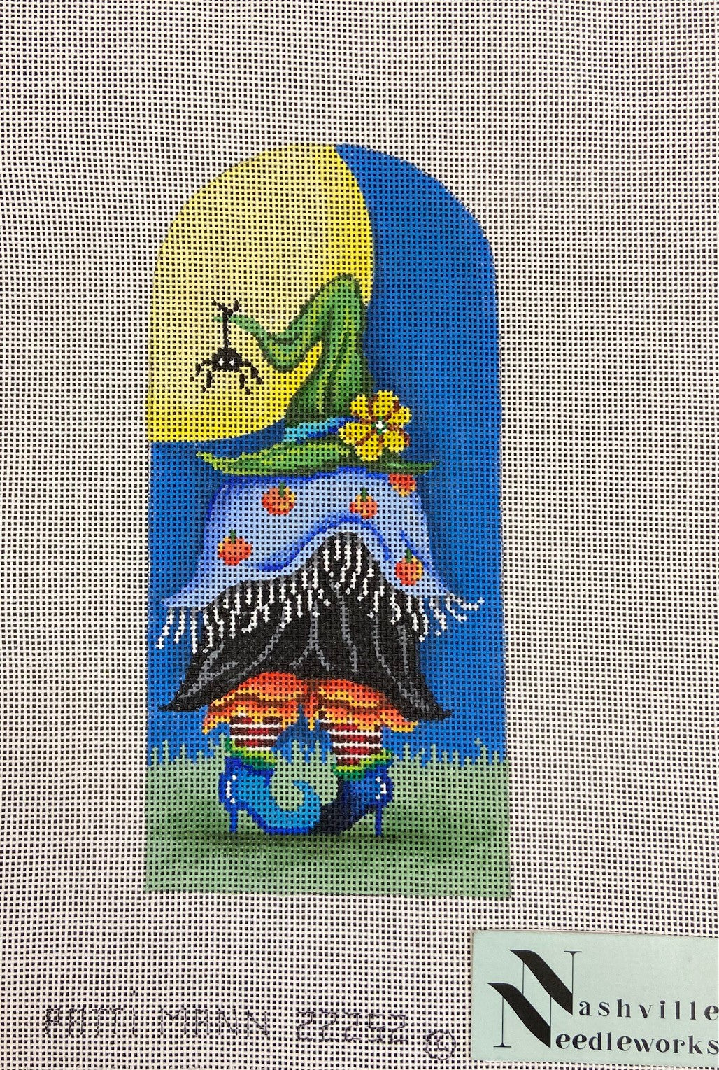 Patti Mann Butt It's Halloween Hidden Witch 22252