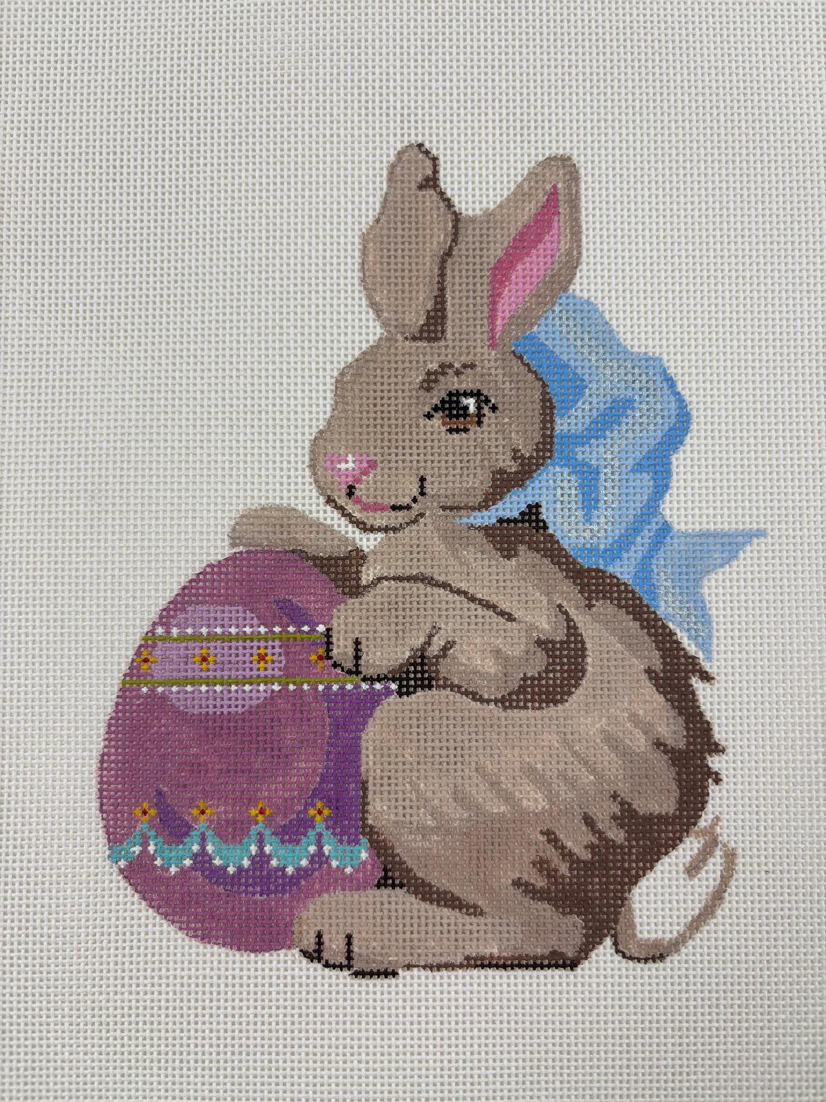 Stitchtent
Bunny with Egg on Left
LL193B