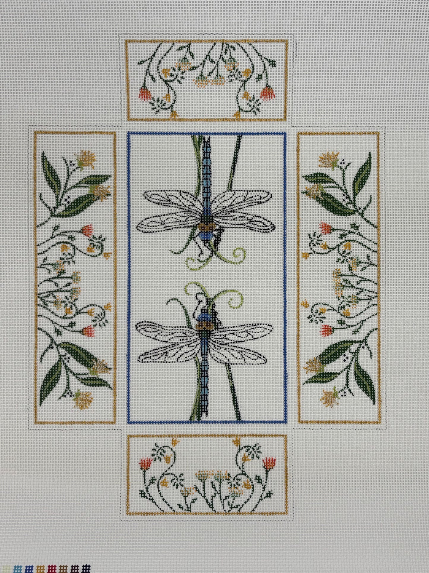 The Collection Designs
Dragonfly
AT153