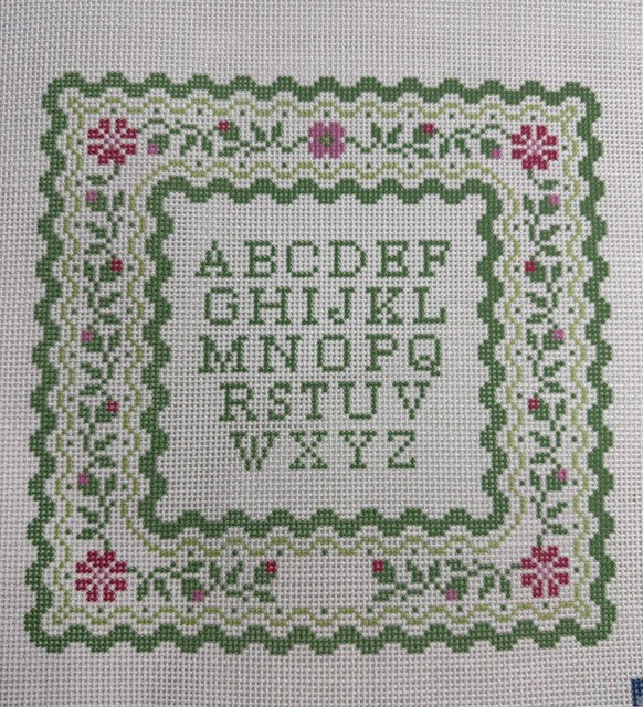 Maura Nolan Designs
Scalloped Buds Frame
MN52