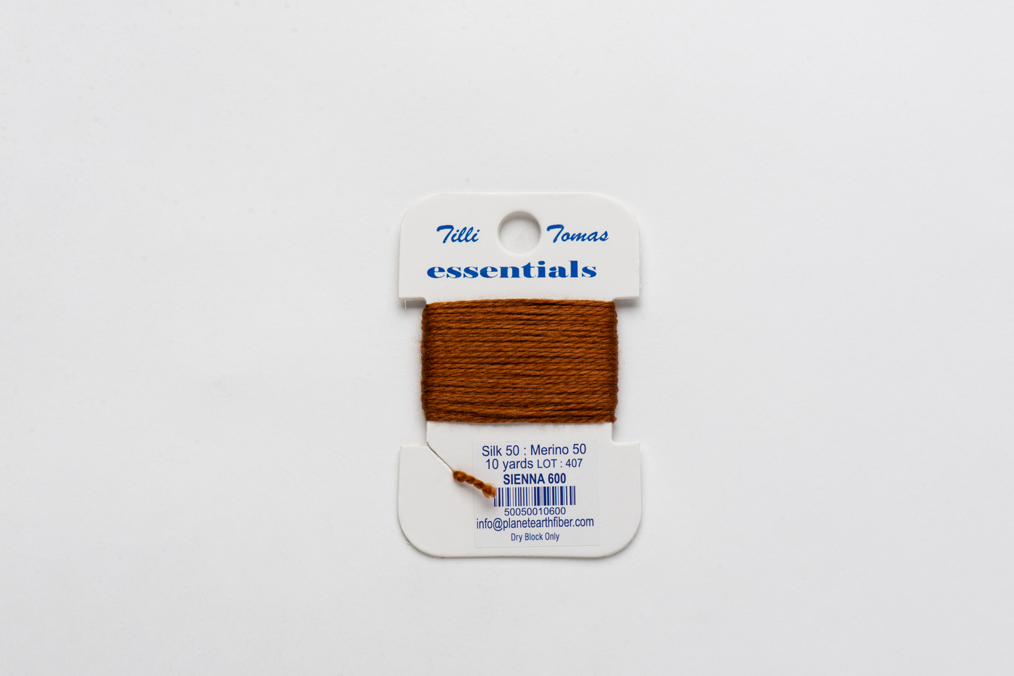 Essentials-600 Sienna 10 yd card