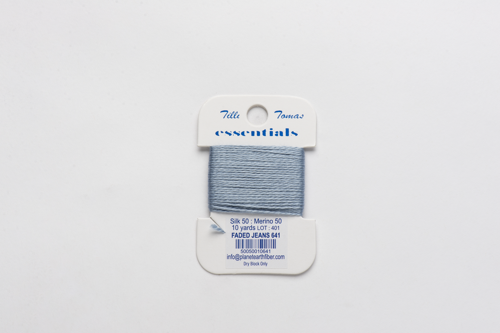 Essentials-641 Faded Jeans 10 yd card