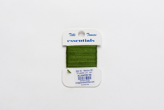 Essentials-704 Alligator 10 yd card