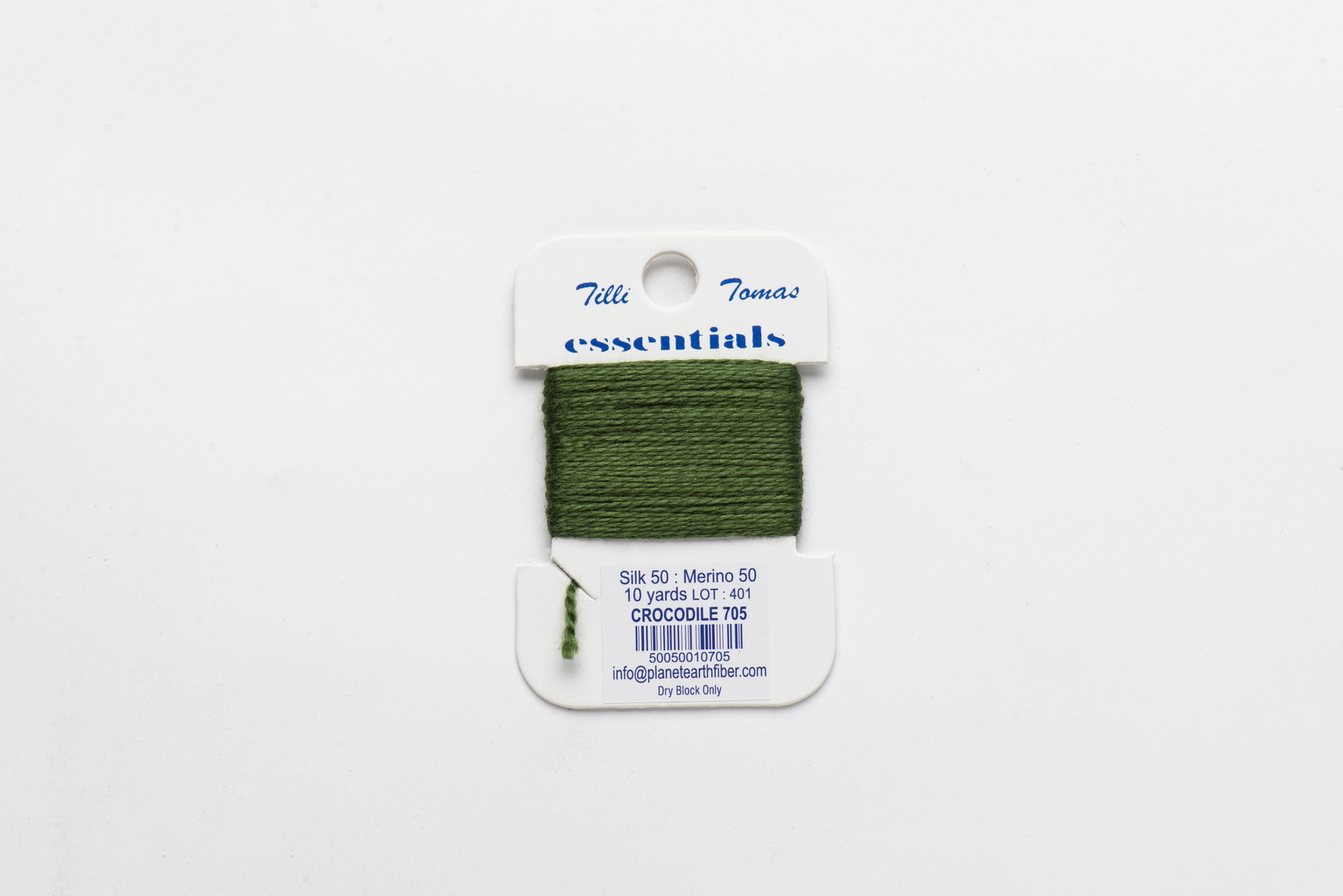 Essentials-705 Crocodile 10 yd card