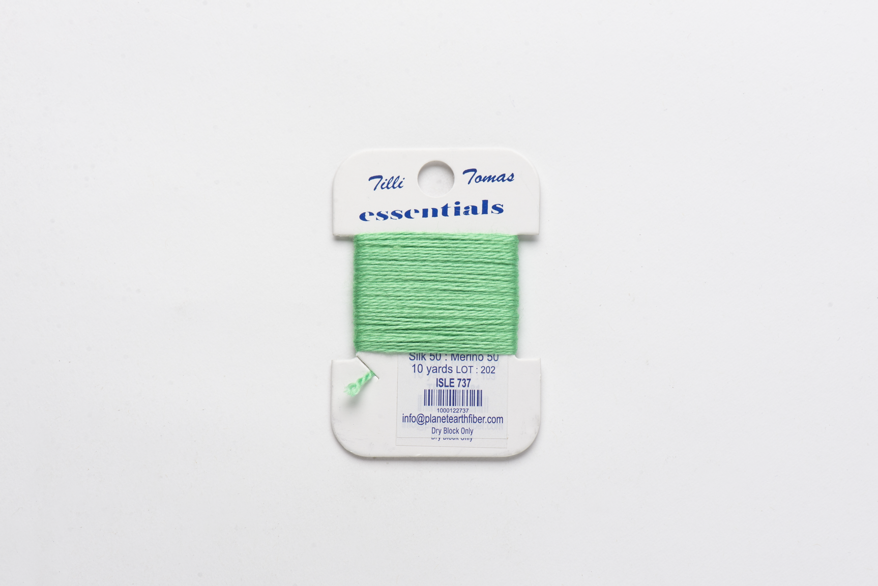 Essentials-737 Isle 10 yd card