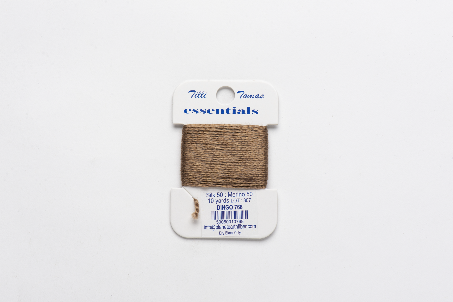 Essentials-768 Dingo 10 yd card