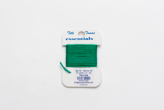 Essentials-820 Field 10 yd card