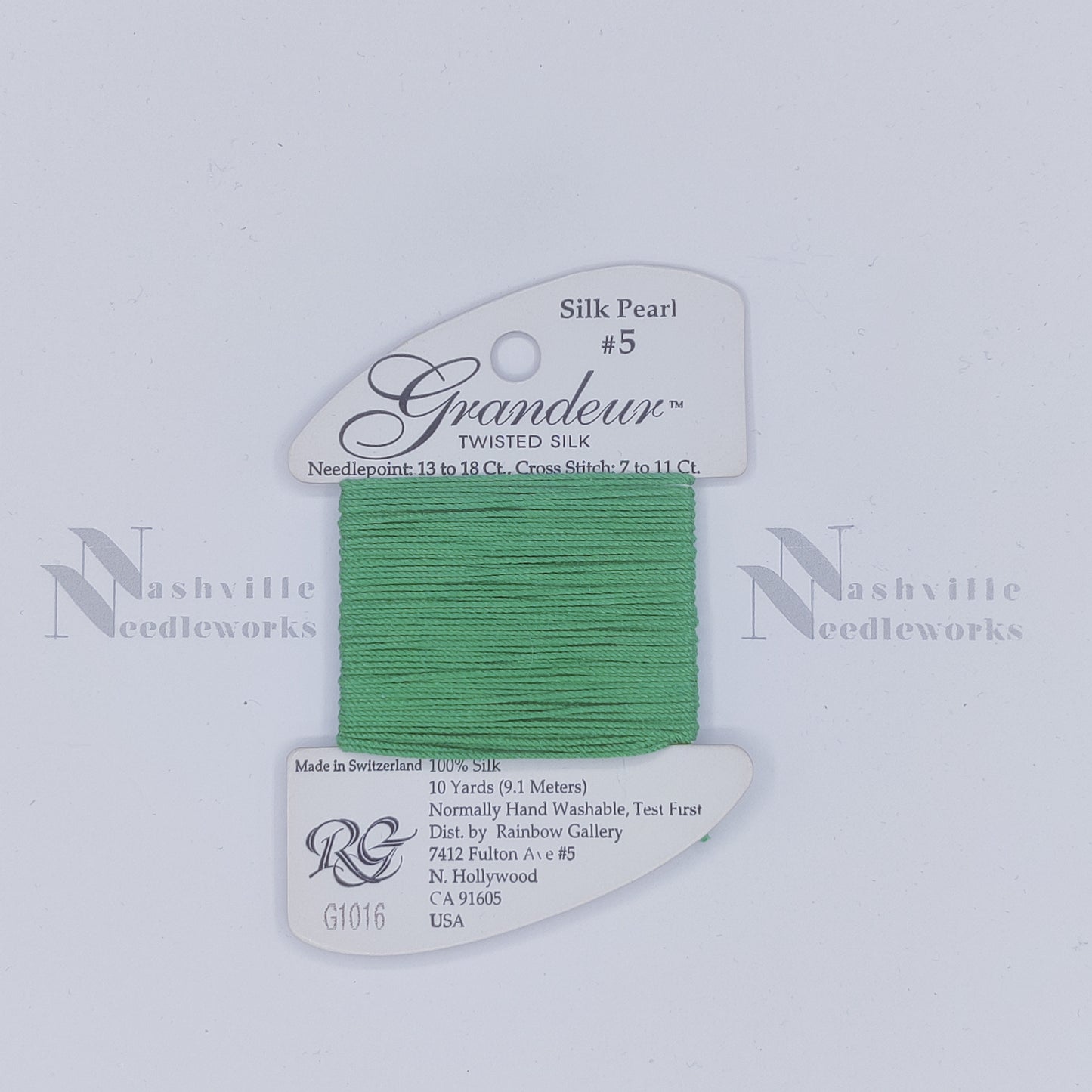 Grandeur - G1016 Medium Christmas Green