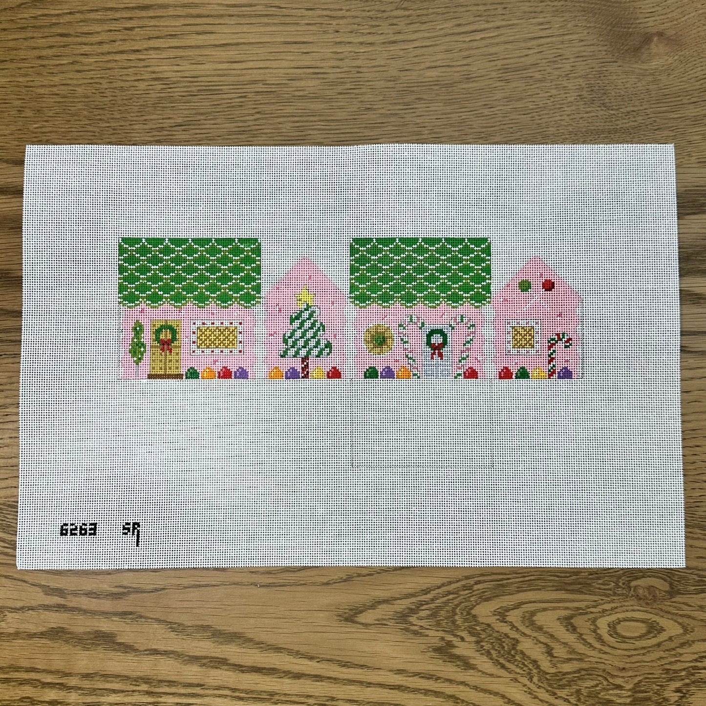 Lime Slice Roof and Peppermint, 3D Gingerbread House - 18 mesh (TS)