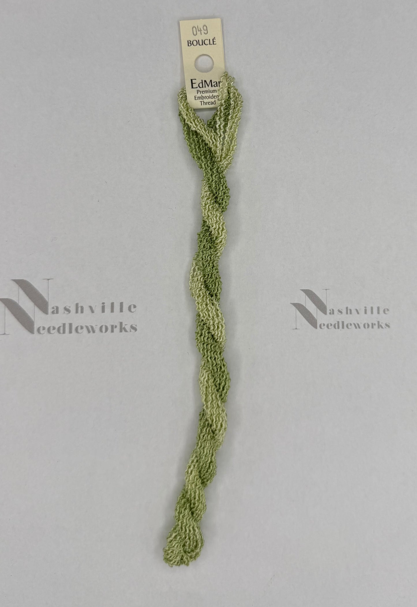 Bouclé - 049 Shaded Pale Avocado
