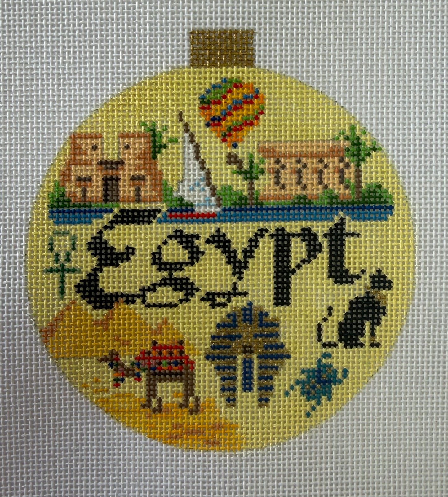 Bradley Needlepoint Company
Egypt Travel Round
KB1446