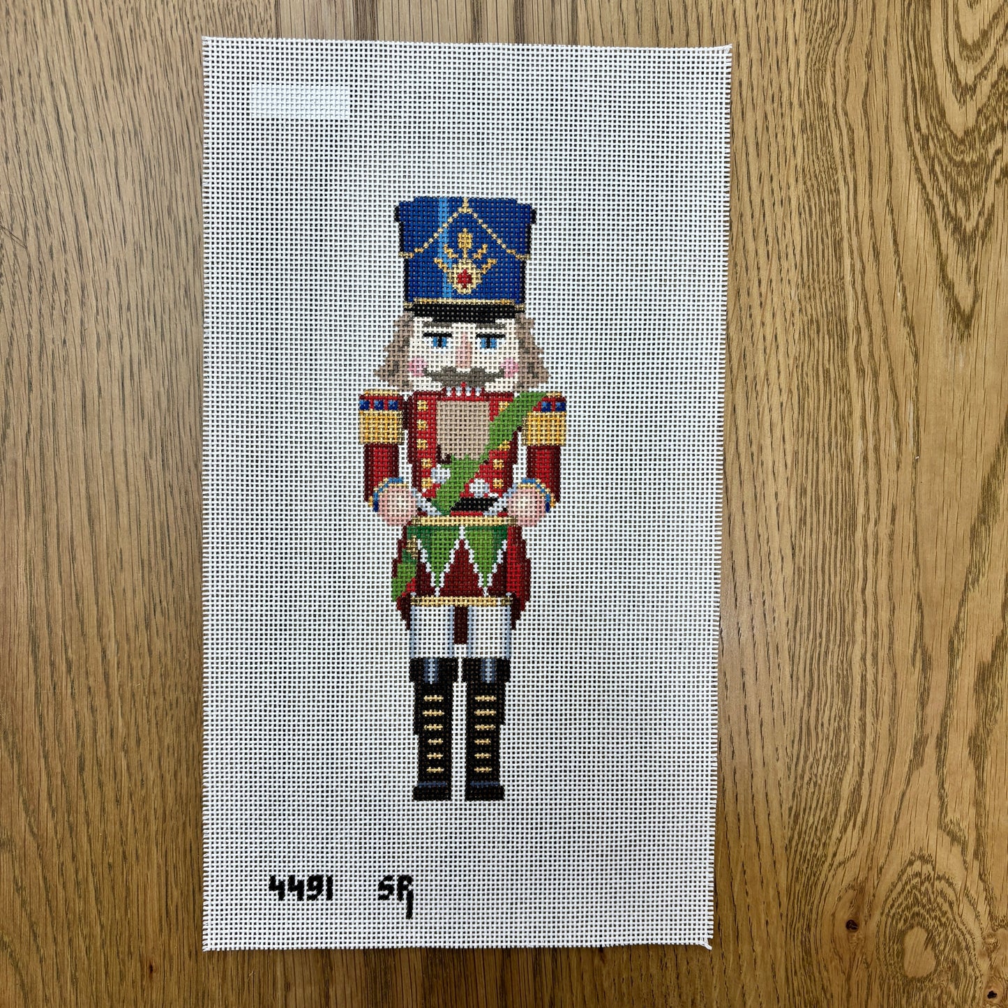 Nutcracker, Drummer - 13 mesh (TS)