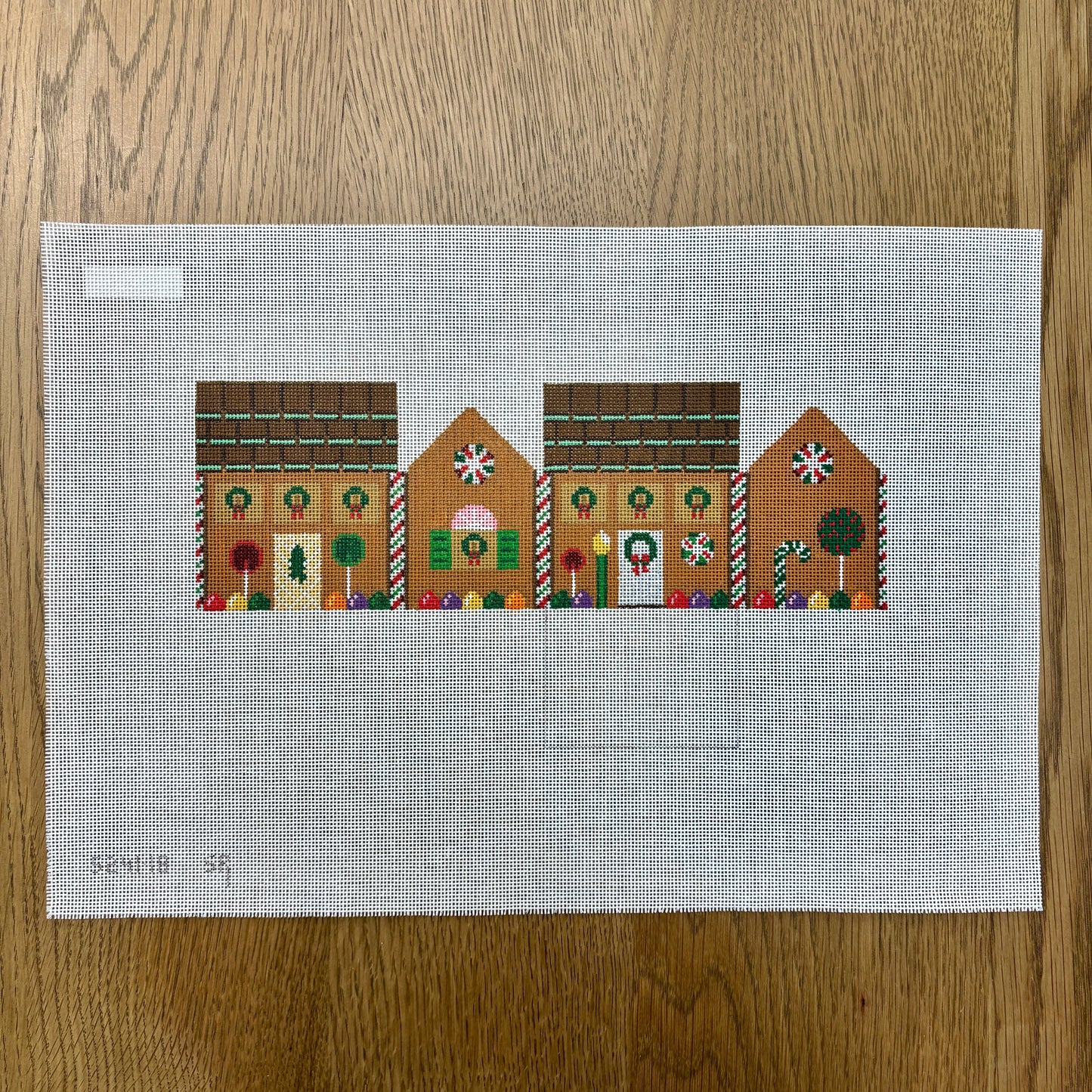 Andes Mint and Gingerbread, 3D Gingerbread House - 18 mesh (TS)