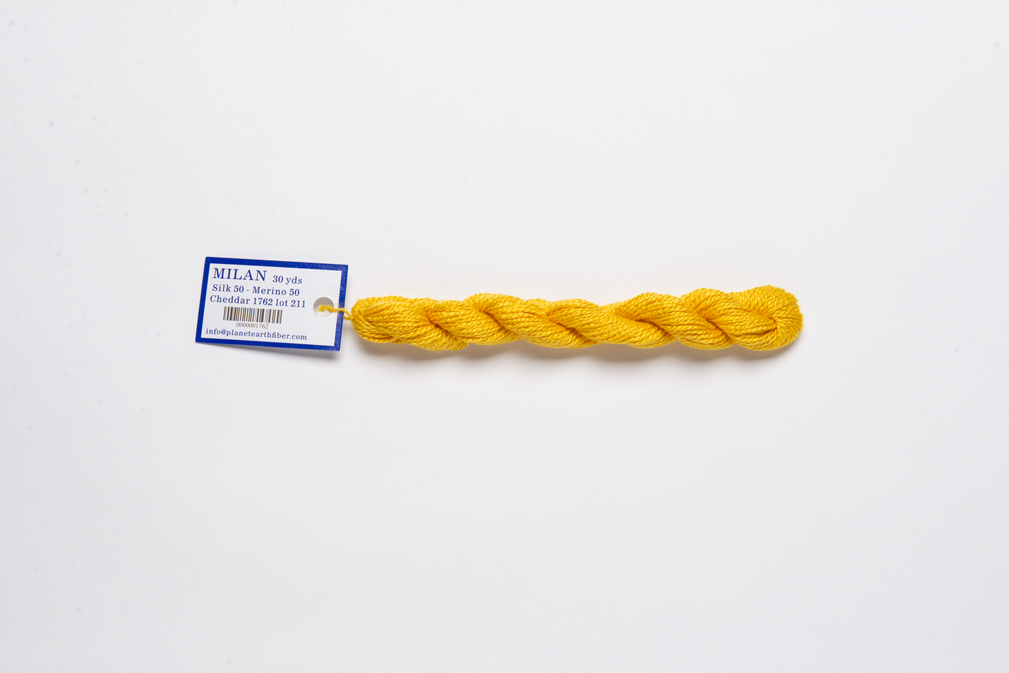 Milan M-1762 Cheddar