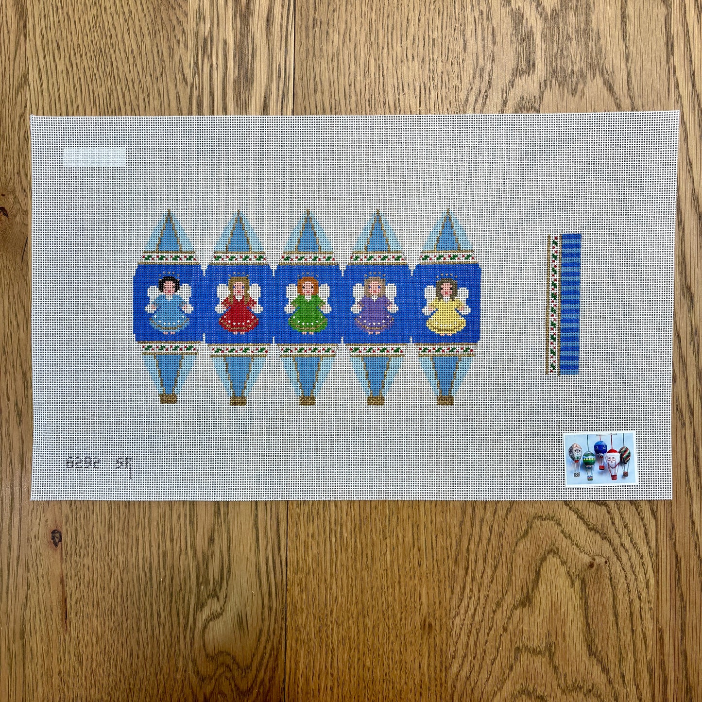 Floating Angels, Hot Air Balloon - 18 mesh (TS)