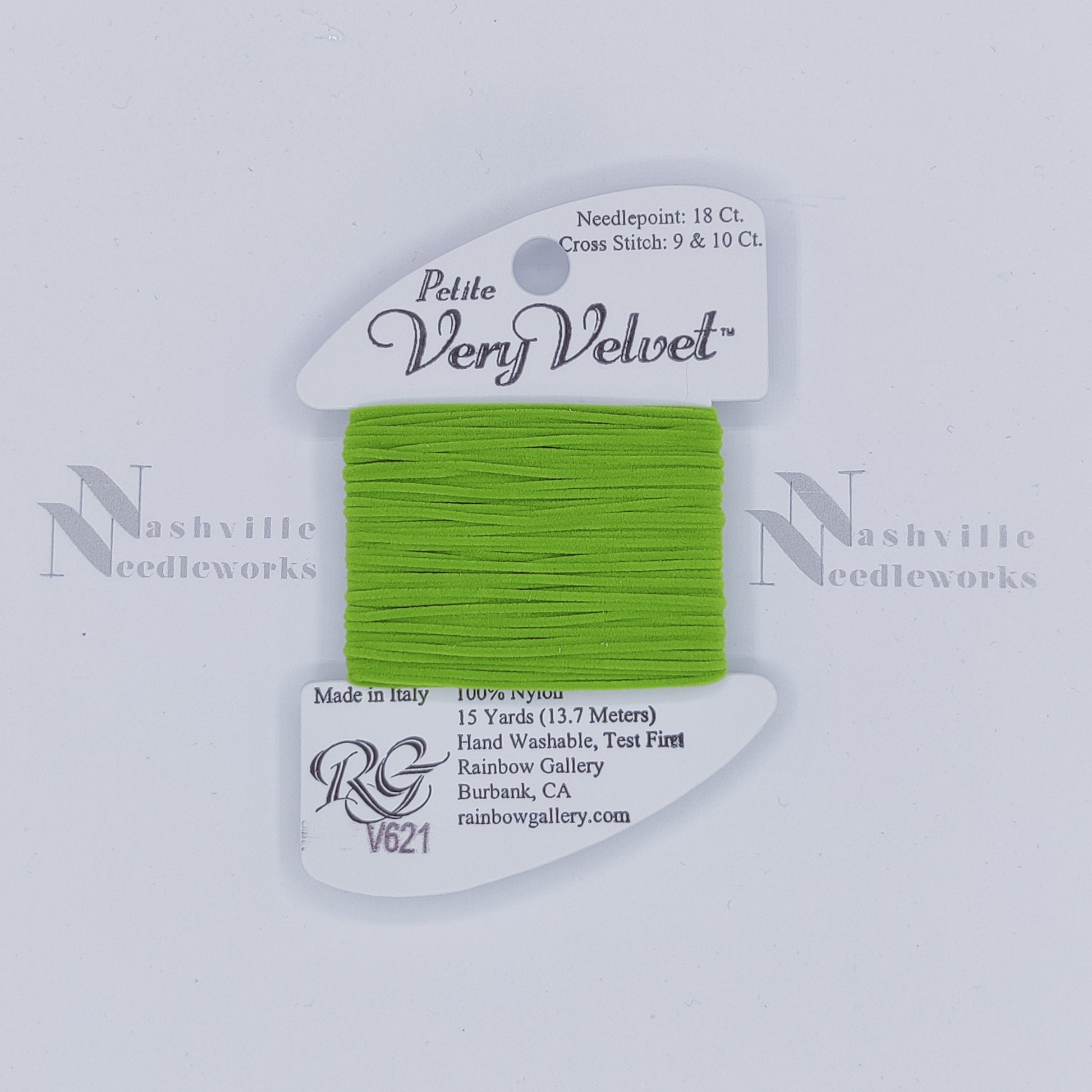 Petite Very Velvet - V621 Lite Green