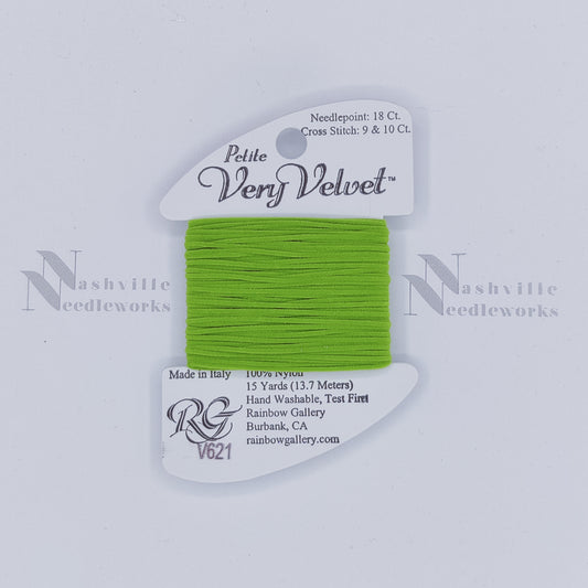 Petite Very Velvet - V621 Lite Green