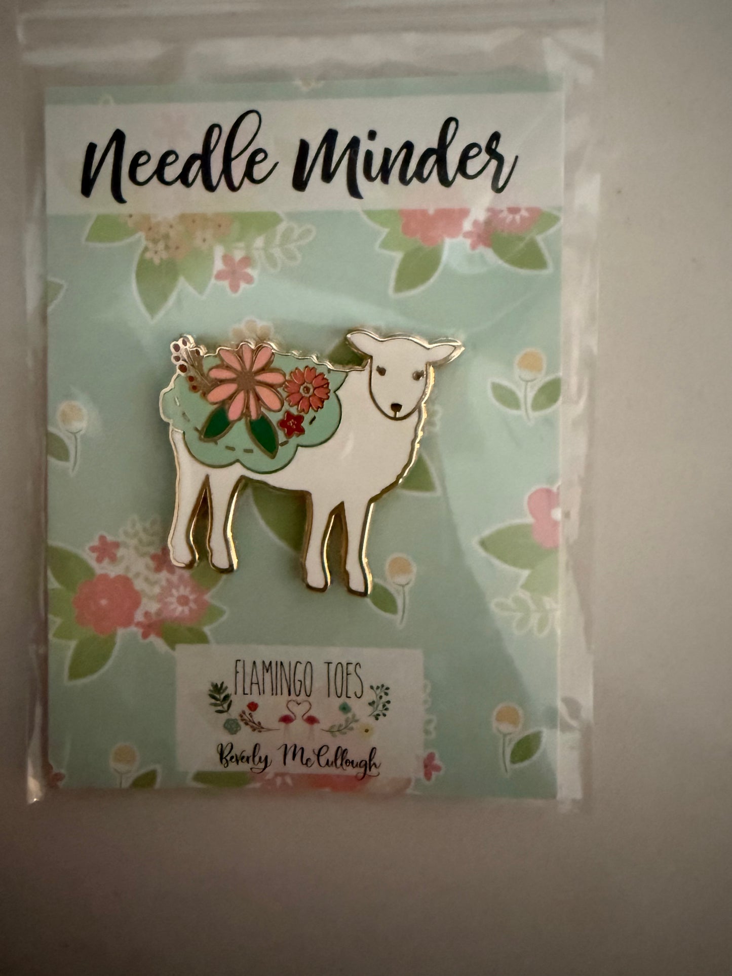 FlamingoToes SheepNM FloralSheepNeedleMinder