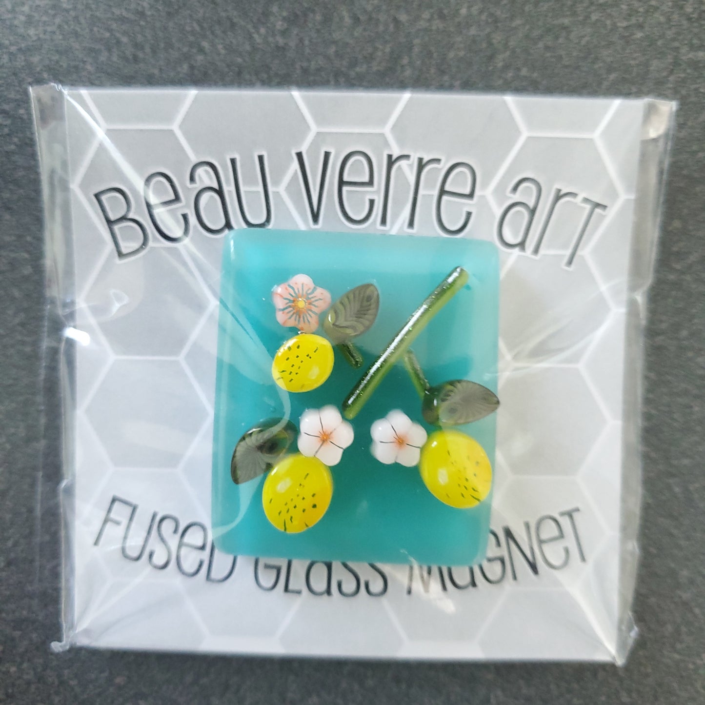Glass Needle Minder