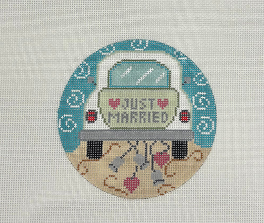 Danji
Just Married Car
CH-685