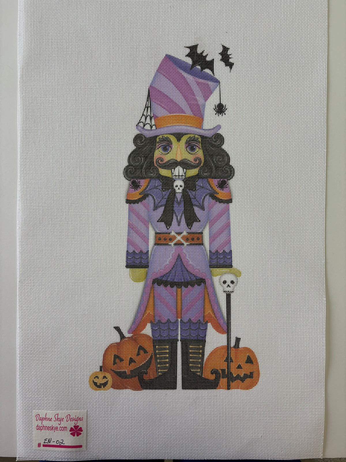 Daphne Skye Needlepoint
Halloween Nutcracker
EN-02
