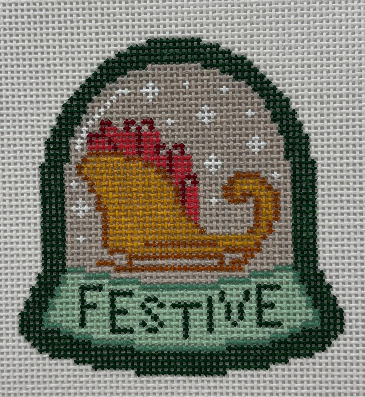 Mopsey Designs Needlepoint
Jenny Koland Festive Globe
MD.JK-40.1