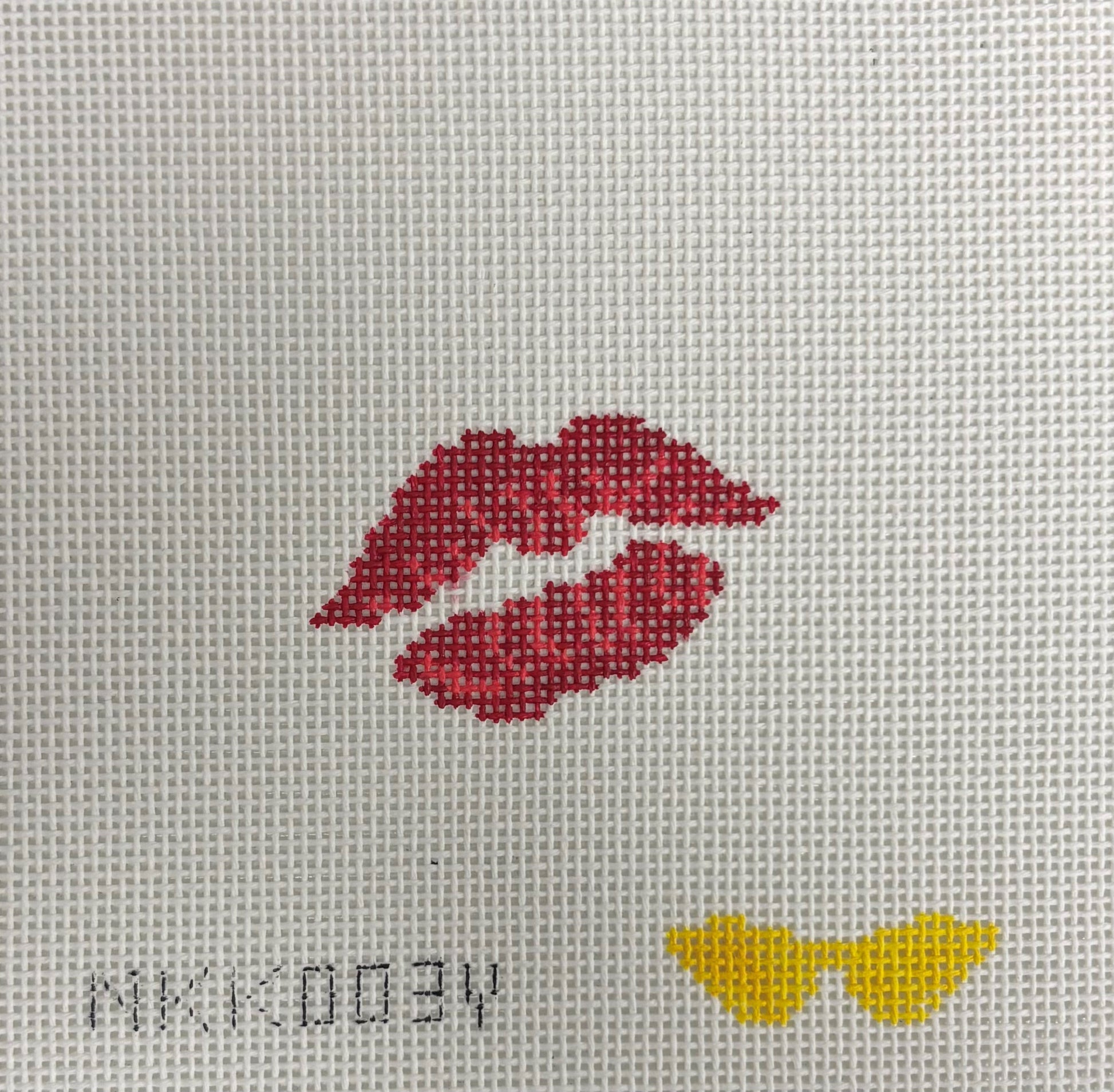 Audra
Mini Lips
NKK003V