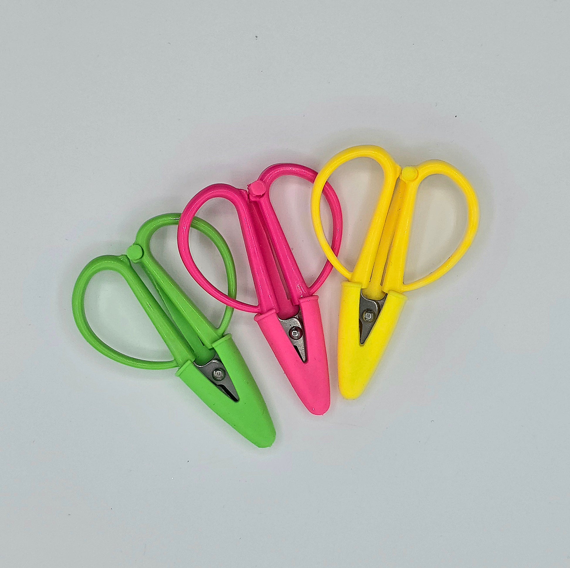 Super Snips