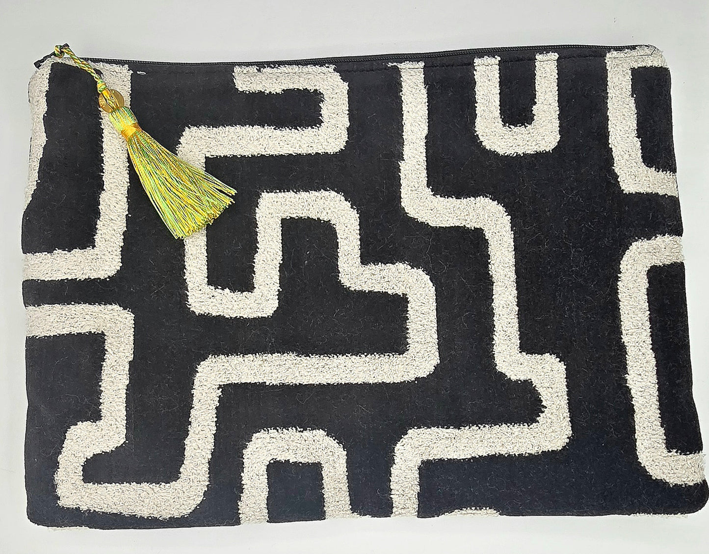 ANNA Clutch Bag w/ Tassel