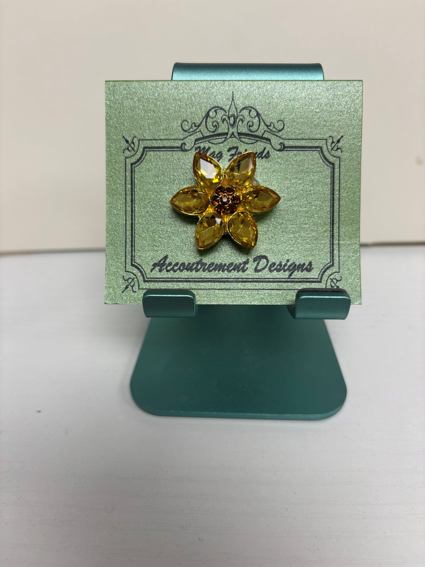 Needle Minder-Blue Group