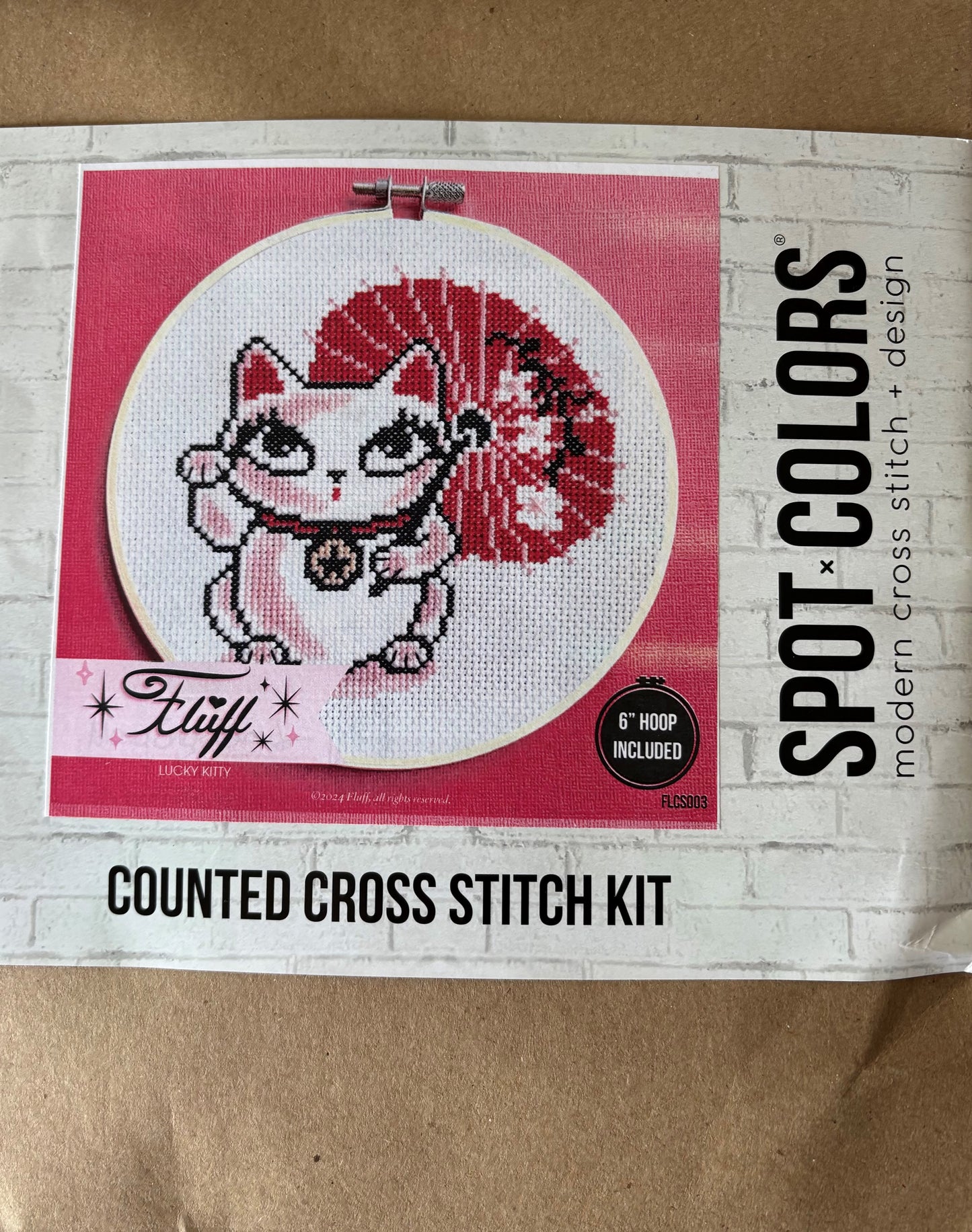 Spot Your Colors
Lucky Kitty
Cross stitch