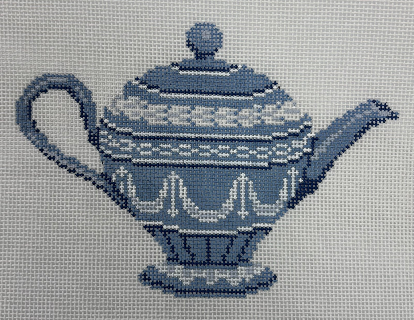 Gingham Stitchery
Wedgewood Teapot
KW-170