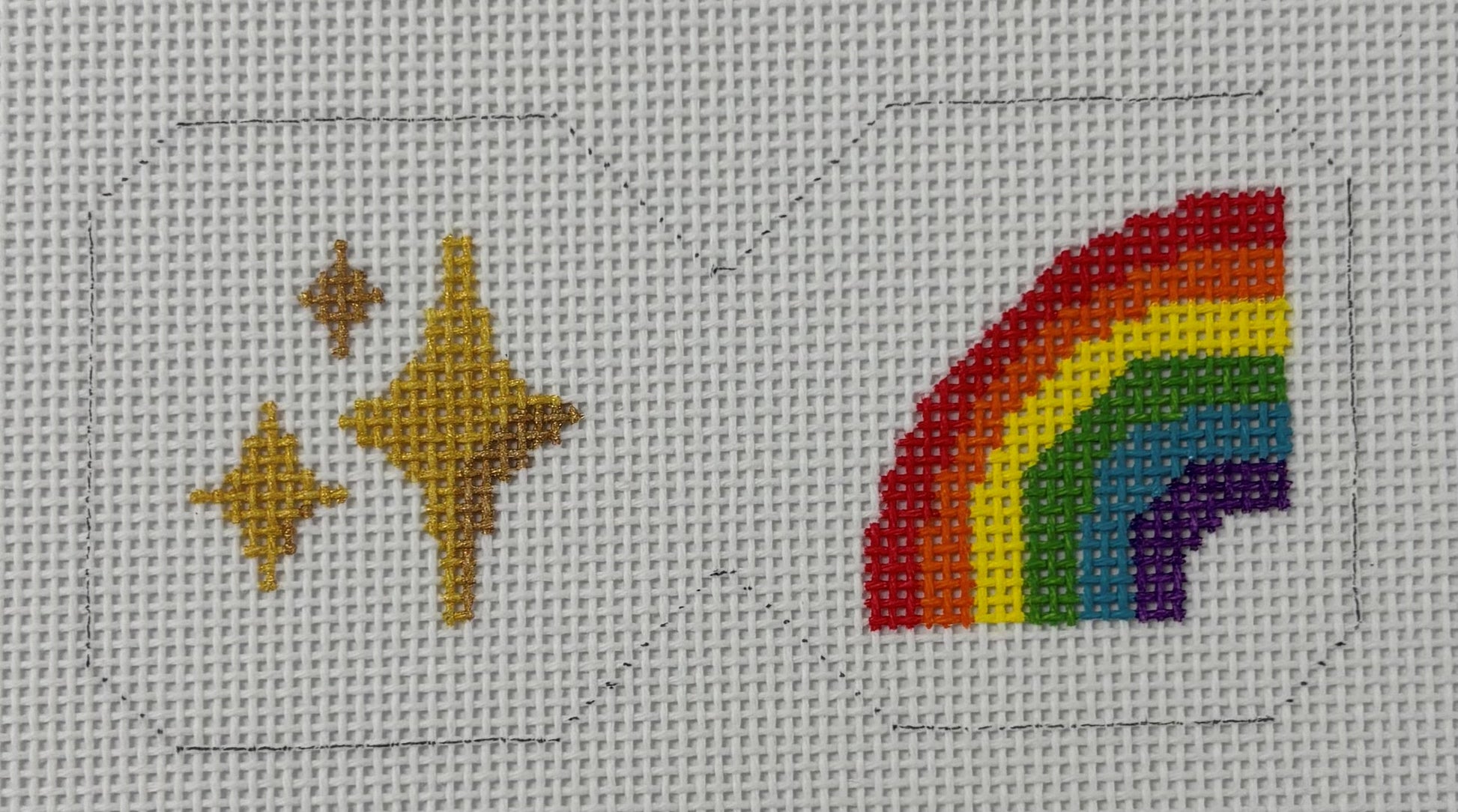 Mopsey Designs Needlepoint
Rainbow Sparkle Charm
WS.MD-108