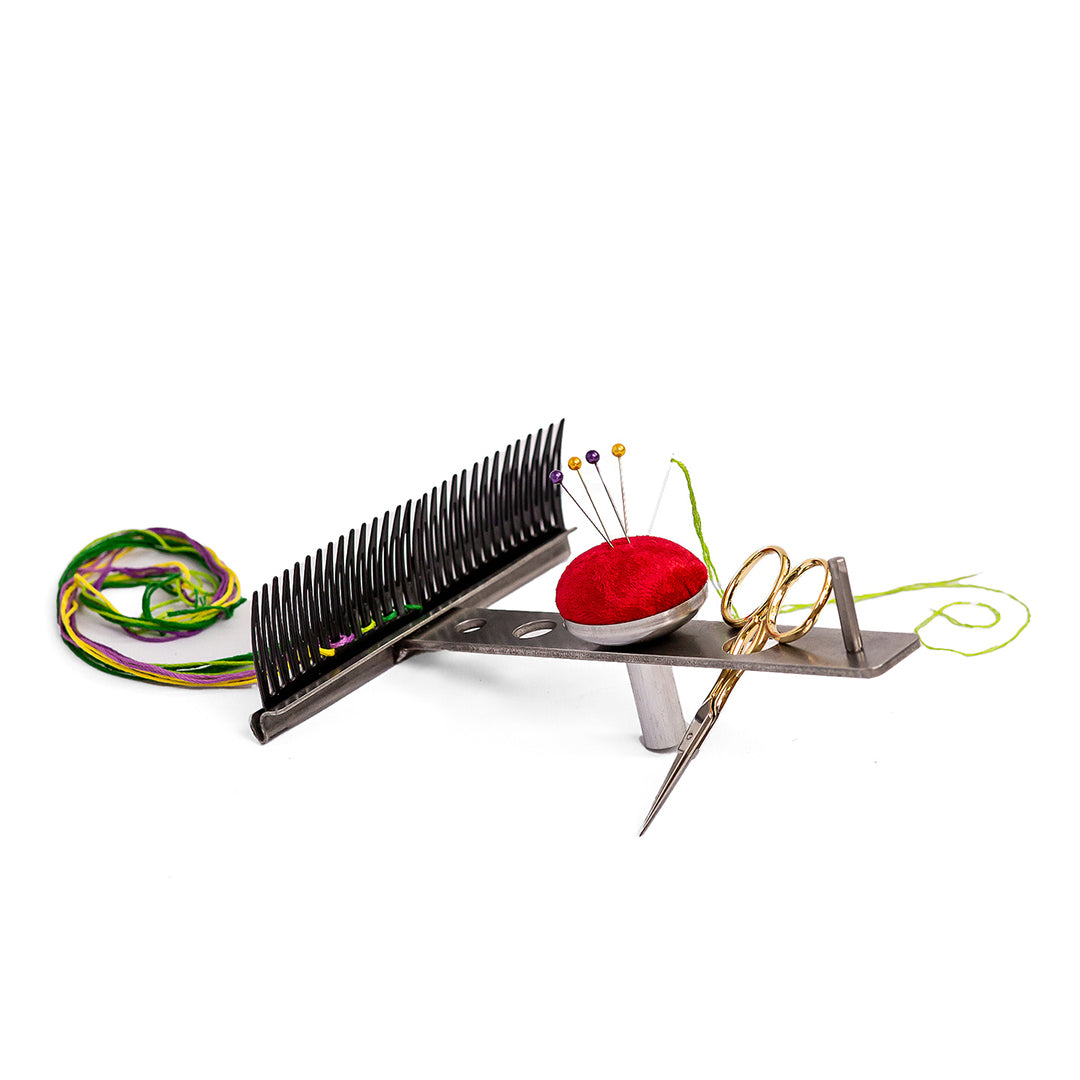 Lowery Accessory Holder w/pin cushion