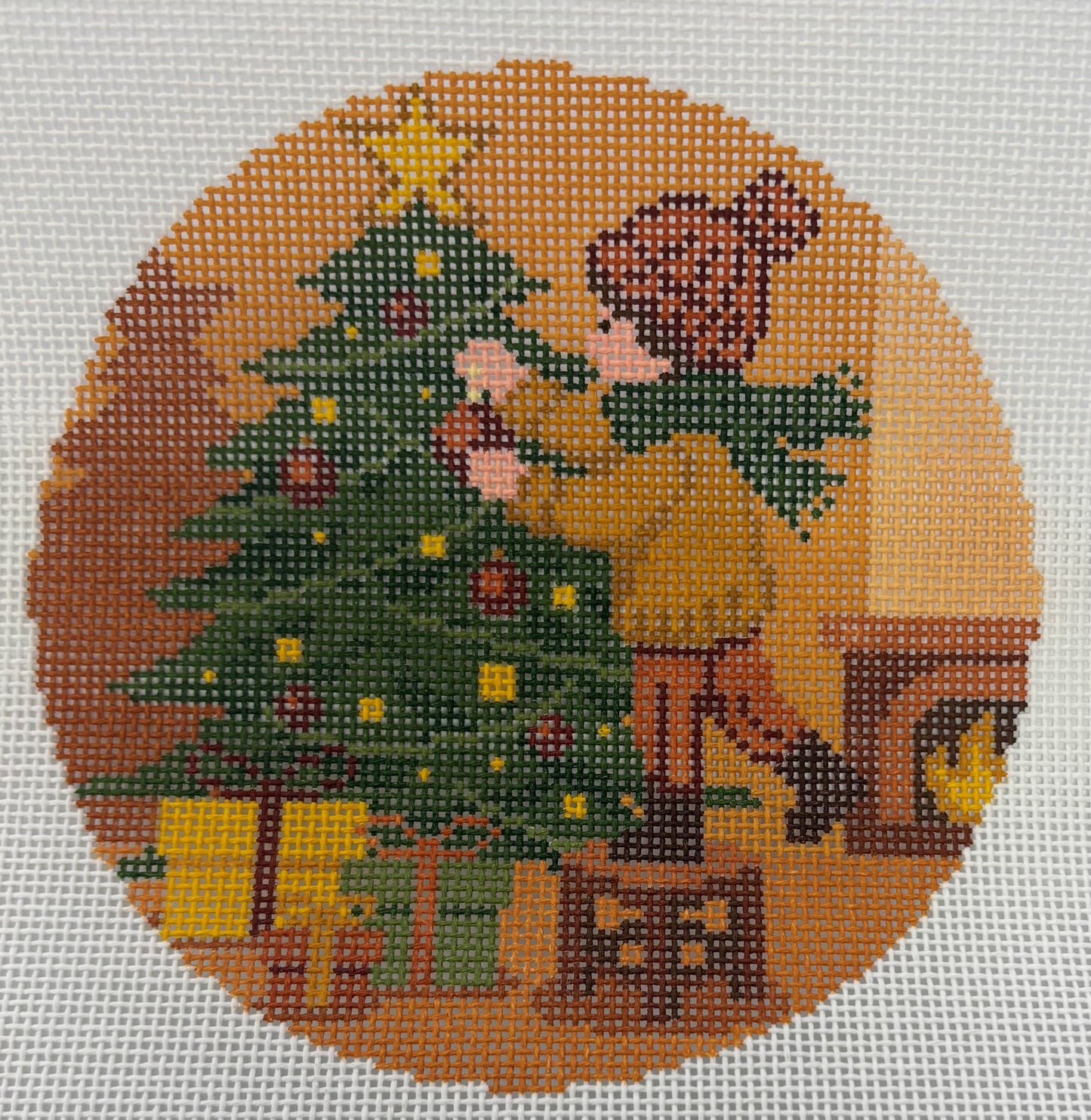 Ashley Evans
Boy Decorating Tree
WNTR-303