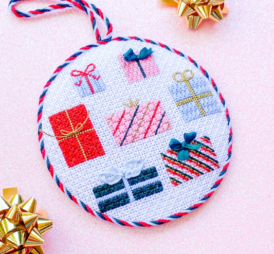 SS097 (TS) Christmas Round