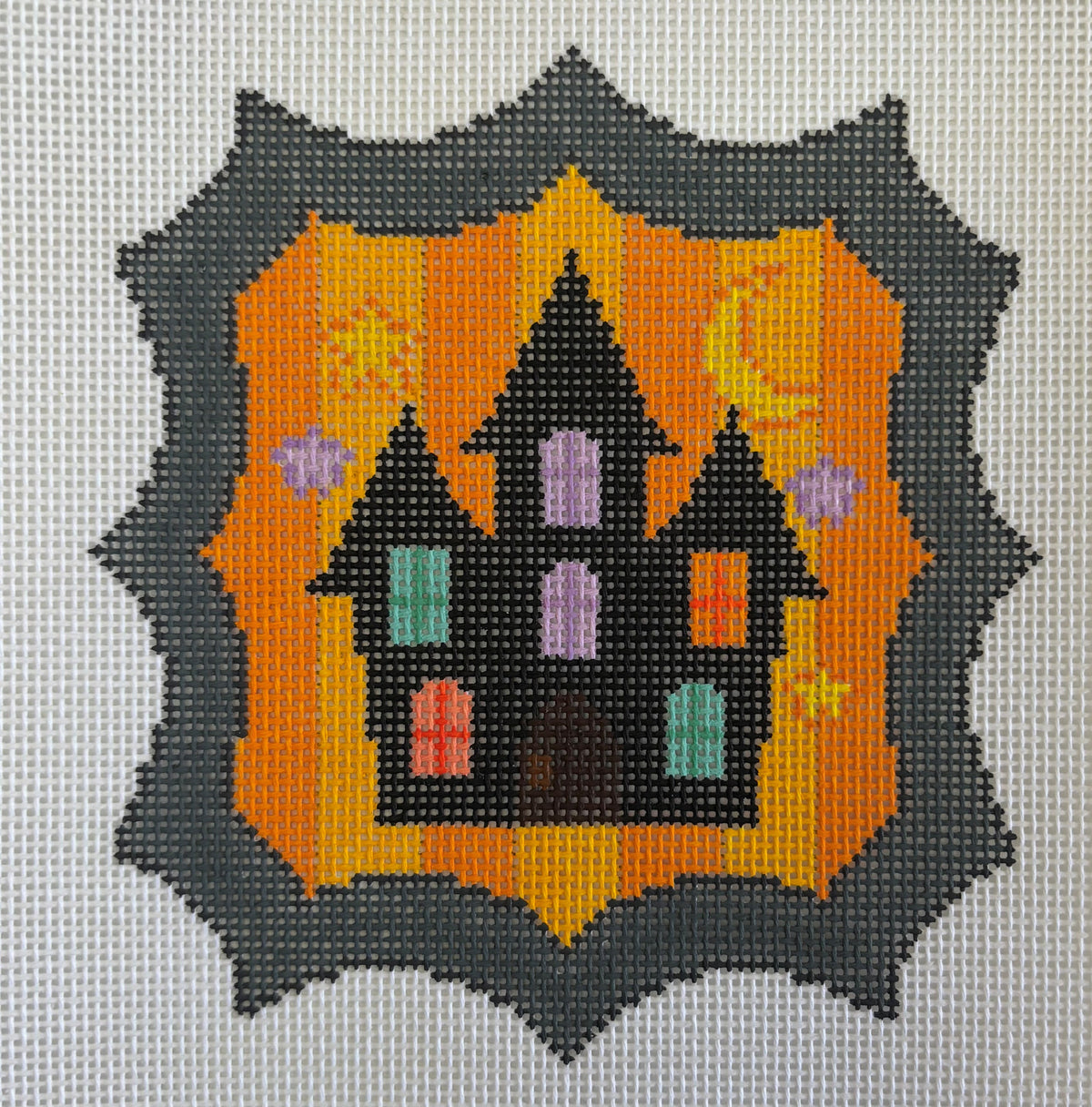Ashley Evans
Halloween House Framed
HAL-106