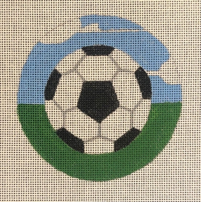 HO2312 (TS) -  SOCCER RND ORNAMENT