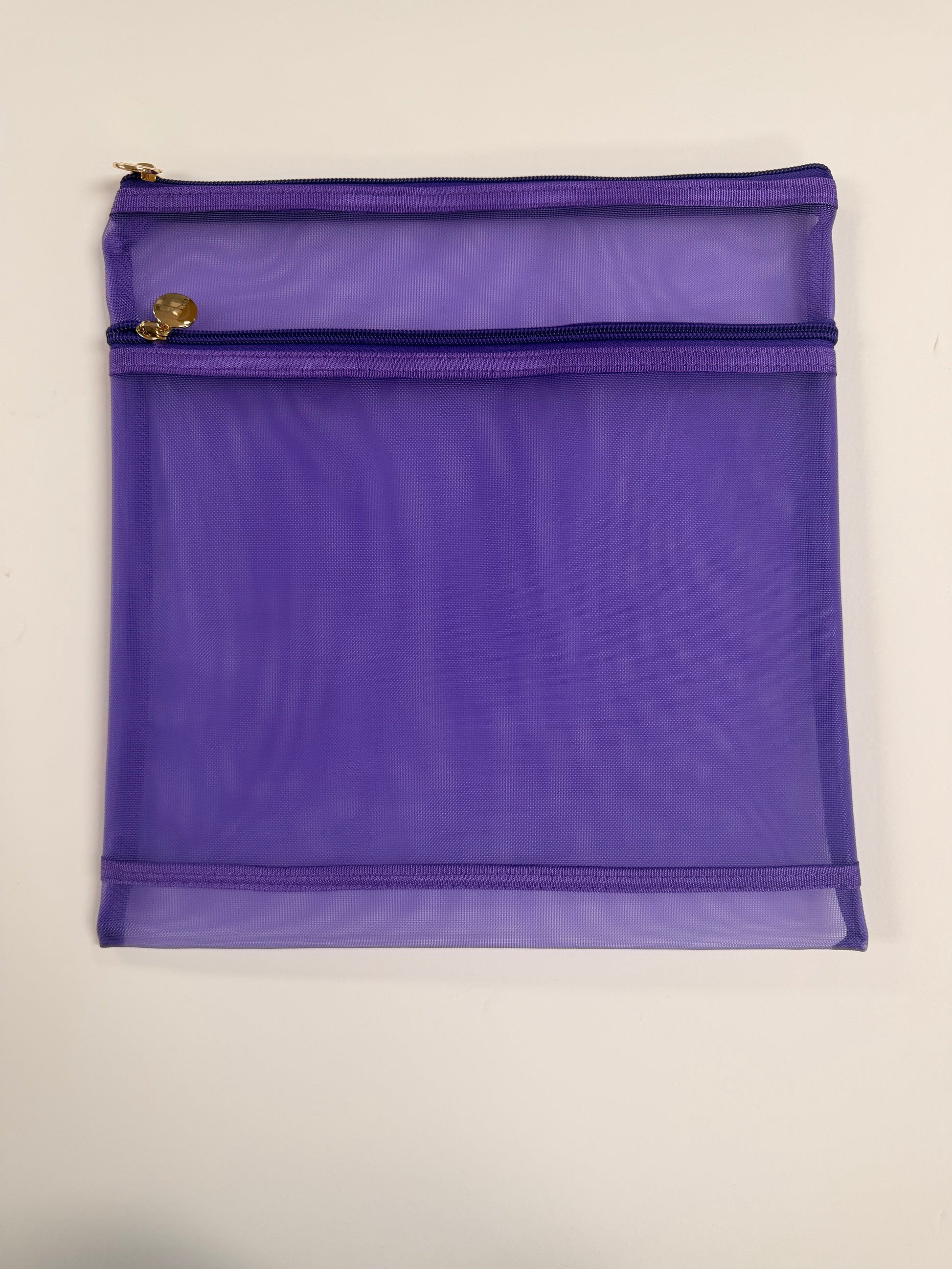 Officially Needlepoint Double Zip Mesh Project Bags
12 x 12 inches