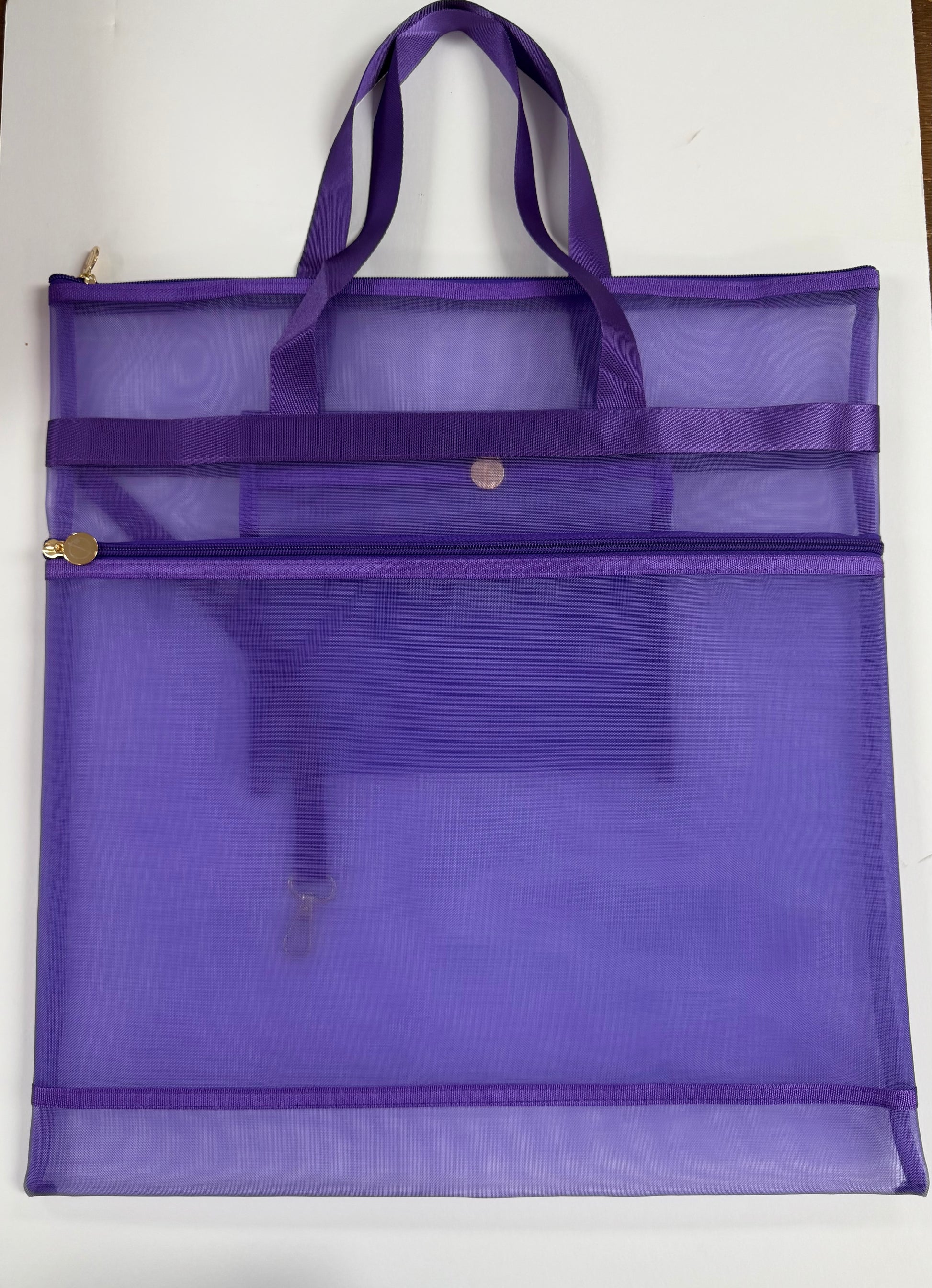 Officially Needlepoint Double Zip Mesh Project Bags
18 x 18 inches