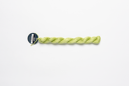 Planet Earth Silk (13 count)-055 Lime
