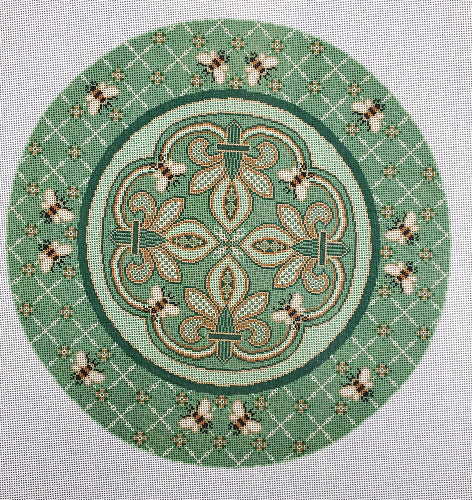 CanvasWorks Traditions PO127C Napoleon Bee Round Pillow (Green)