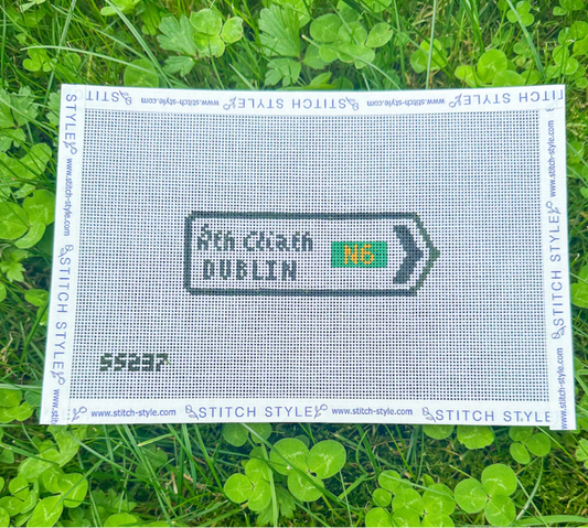 SS237 (TS) Irish Roundabout Sign
